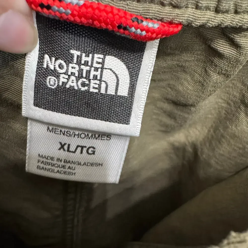 The North Face Mens Cargo Nylon Shorts Outdoor Hiking Belted Men's XL